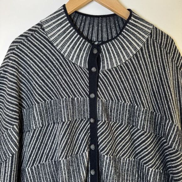 Unbranded Knit Button Down Sweater Cape Women One Size Blue Gray Striped Coastal - Picture 2 of 12